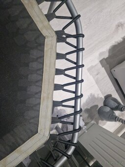 itness trampolína JumpingSport 135 cm - 7