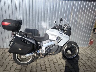 Aprilia Caponord 1000 - 7