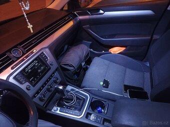 VW Passat variant b8 140 kW dsg přední nahon - 7