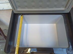 Kompresorová lednice VEVOR 15l 12V/230V - 7