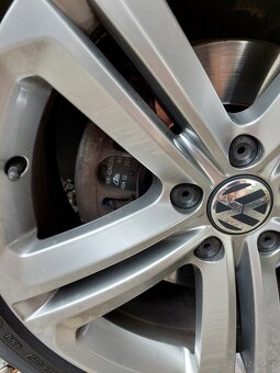 VW PASSAT B7 2.0TDI DSG 130 KW Highline - 7