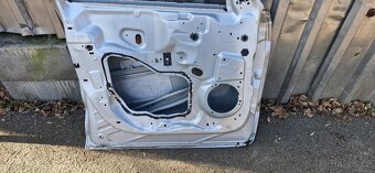 Leve predni dvere ford s-max̌ ford smax s max - 7