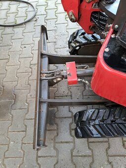 Minibagr Digger D130HD - 7