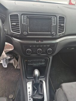 VW Sharan, rv.5/2016, 2.0 tdi dsg110kw 7miest - 7