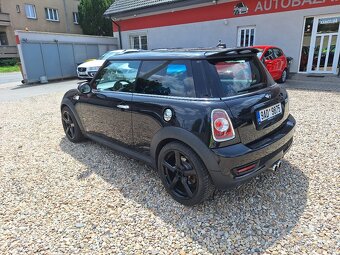 Mini Cooper S 1.6i 135KW odpočet DPH , Automat - 7