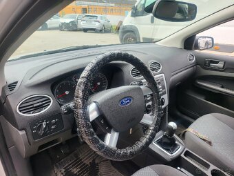 Ford Focus Trend, 1.4i,59kw, motor Volvo, nová STK. - 7