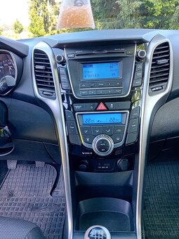 Hyundai i30 kombi - 7