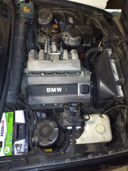 BMW E30 318is - 7