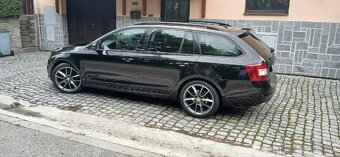 Škoda Octavia 3 RS - 7