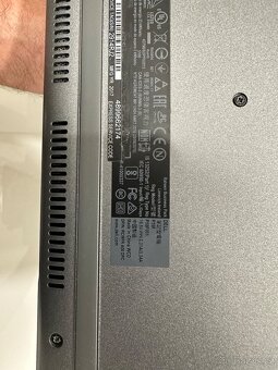 Dell Inspiron 5579 - 7