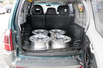 Off-Road Mitsubishi Pajero Wagon Priwilage  3,2 diesel - 7