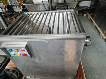 ŘEZAČKA MASA JR 100 MLÝNEK NA MASO VLČEK - 7