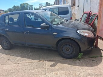 Sandero 1.4i veskere dily - 7