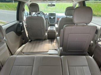 Chrysler Town & Country 3.6 RT Stown DVD 2012 - 7
