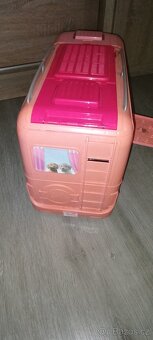 barbie karavan + doplnky - 7