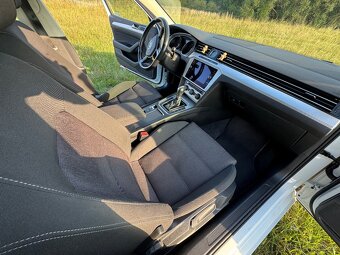 Volkswagen Passat 2.0 TDI - 7