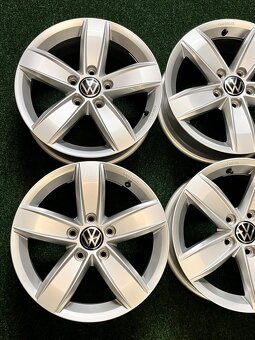 5x112 R16 Originál VW T-Roc / Corvara - jako nové - ET 43 - 7