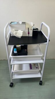 Kosmetický nábytek - 7