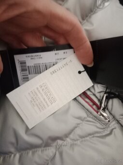 Empirio Armani vysoce luxusní zimní péřová bunda - 7