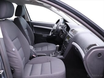Škoda Octavia 2,0 FSI 110kW 4x4 Aut.klima (2005) - 7