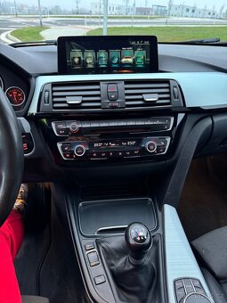 BMW F31 xDrive - 7