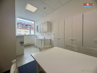 Pronájem kancelářského prostoru, 120 m², Blatná - 7