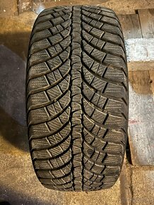 Prodám 4 zimní pneu Kumho 225/40 18 92V - 7