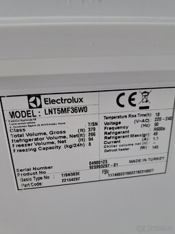 Kombinovaná chladnička s mrazničkou dole Electrolux LNT5MF36 - 7