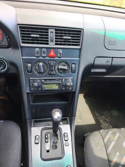 Mercedes Benz C - 7