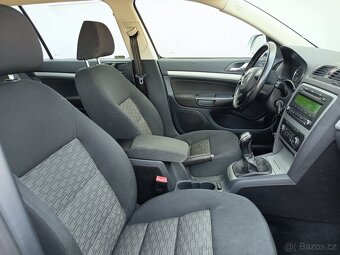 ŠKODA Octavia Combi 1,6TDI Ambition Plus ČR - 7