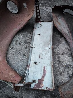 Škoda 1000 mb blatníky, čelo - 7