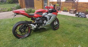 Mv agusta f3 800 - 7