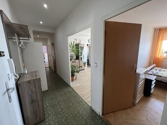 Prodej bytu 3+1, 80m2, lodžie 12m2, zděné jádro, Pardubice-D - 7