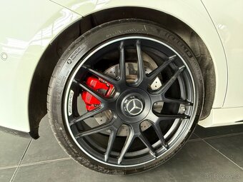 Mercedes A45S AMG - 7