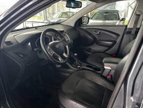 Hyundai ix35 2,0 CRDI 135kW,4X4,SERVISKA,ČR - 7