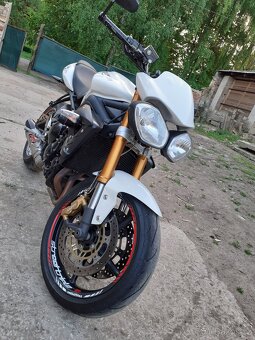 Street triple - 7