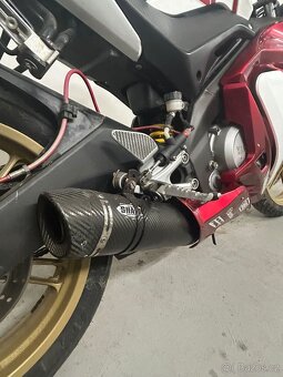Yamaha YZF R125 - 7