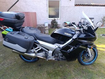Cestovní motorka Yamaha FJR 1300 - 7