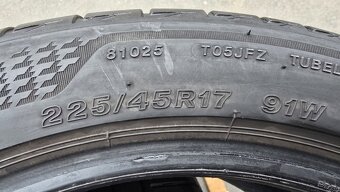 Letní pneu 225/45/17 Bridgestone - 7