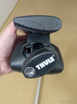 Příčníky Thule Wingbar 961 (118 cm) + patky 757 (na hagusy) - 7