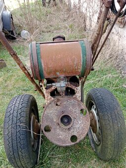 Sekačka Gravely - 7