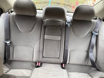 Volvo S60 2.4T AWD - 7