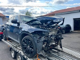 Bmw e71 x6 40d 225kw Carbon Schwartz na díly - 7