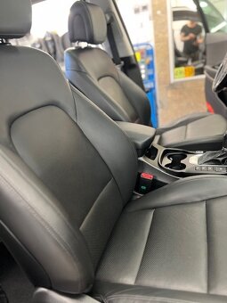 Hyundai Santa Fe 2.2 DCI, 147KW, 4X4, TAŽNÉ,... - 7