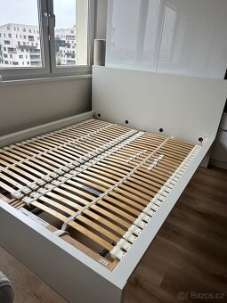 Bílá postel 160x200 ikea Malm - 7