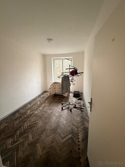 Prodej 10 bytových nemovitostí v OV - 7