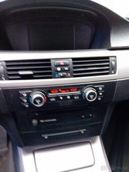 BMW E91 3.0D-COMBI - 7