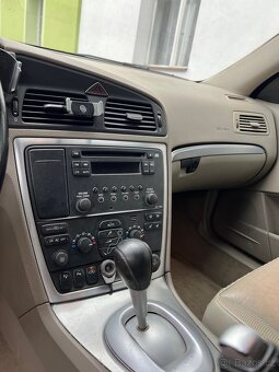 Volvo V70 2006 ND 2.4i 103kw - 7
