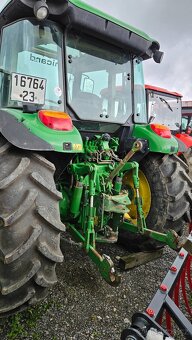 JOHN DEERE 5820R S ČELNyym nakl. 2006 - 7