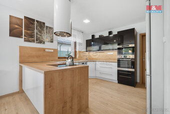 Prodej rodinného domu, 179 m², Všechlapy - 7